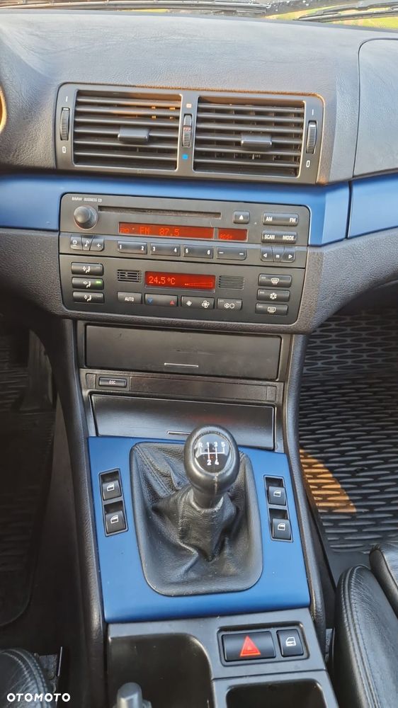 BMW Seria 3 330Ci - 12