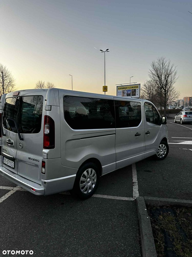Opel Vivaro - 3