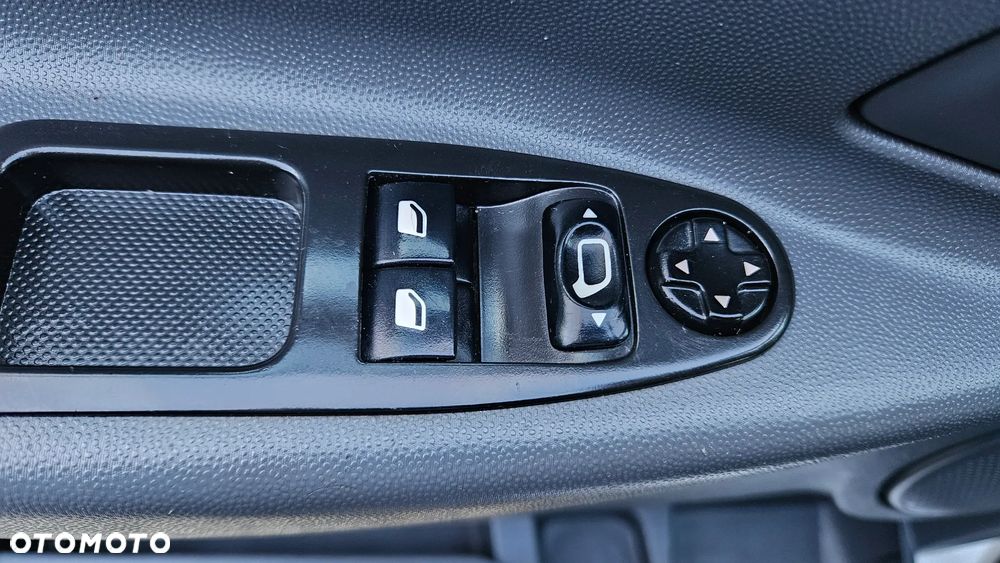 Peugeot Expert 2,0HDI 163KM L2 Długi 2016Rok Klima Webasto Kamera Nawigacja Hak Super Stan - 12