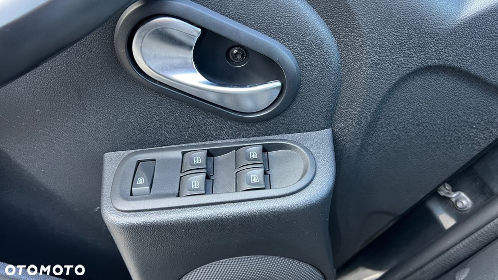 Dacia Duster 1.2 TCe Prestige S&S EU6 - 23