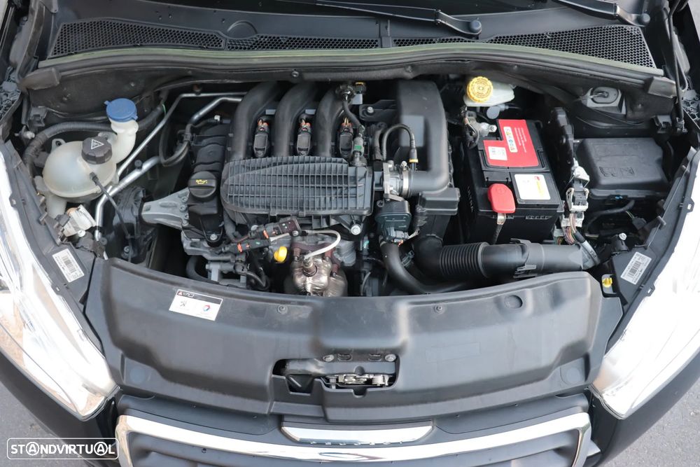 Peugeot 208 1.2 VTi Allure - 9