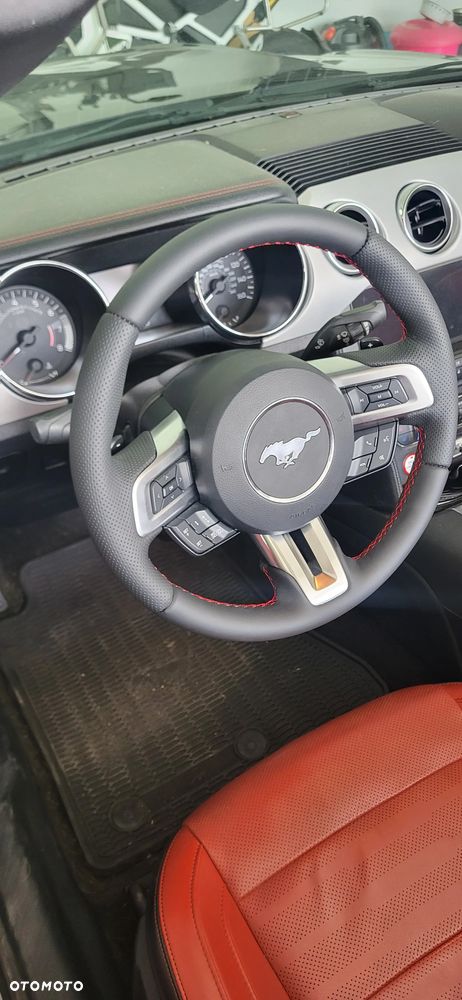 Ford Mustang Cabrio 5.0 Ti-VCT V8 GT - 13