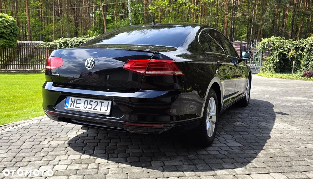 Volkswagen Passat - 5