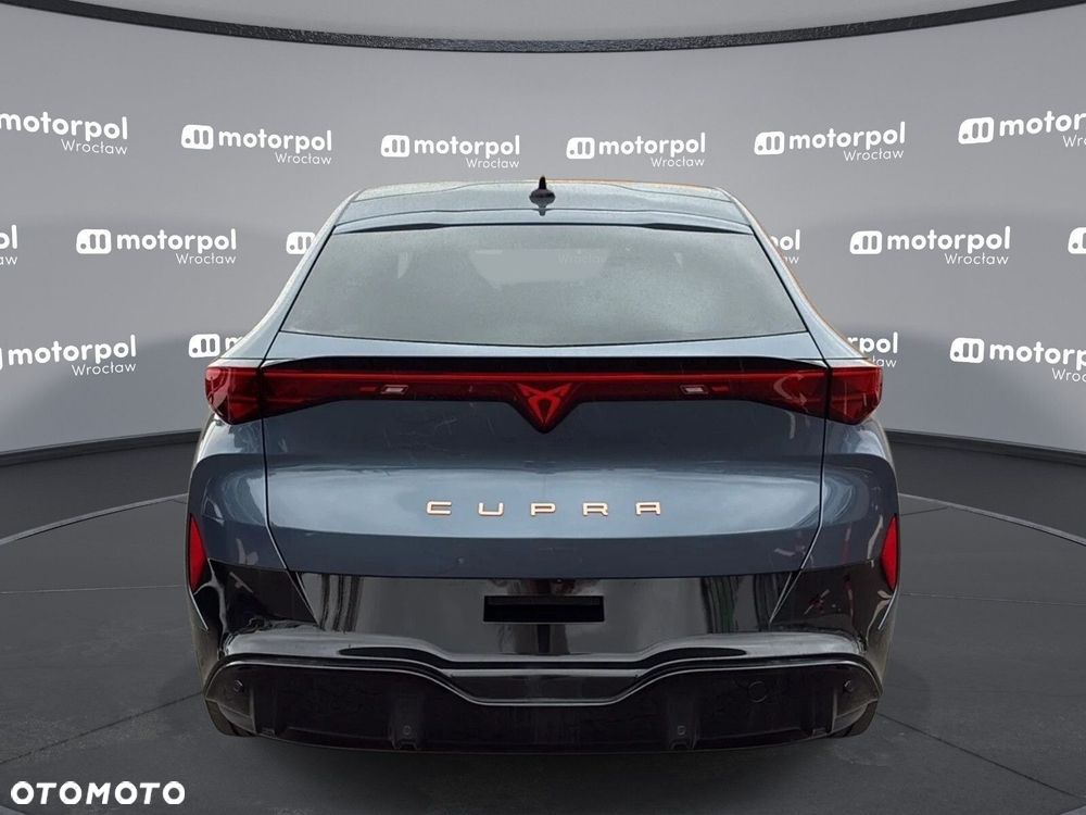 Cupra Tavascan - 8