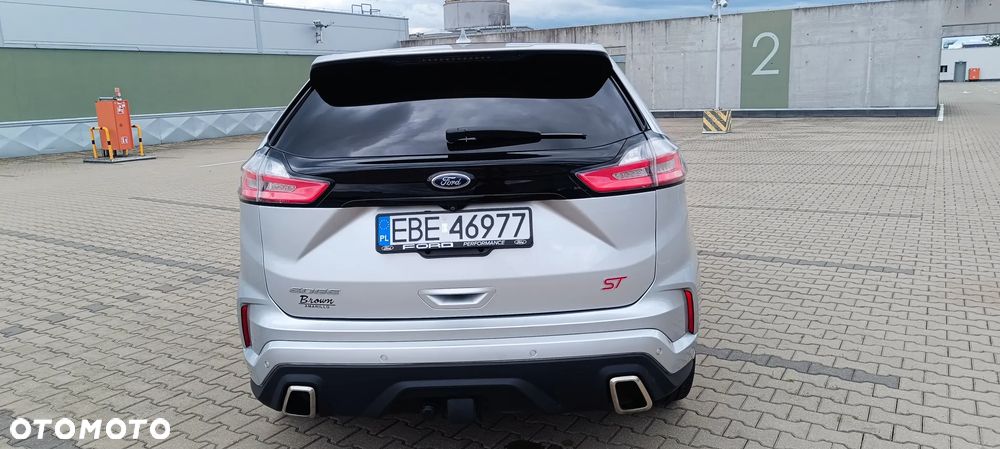 Ford Edge - 8