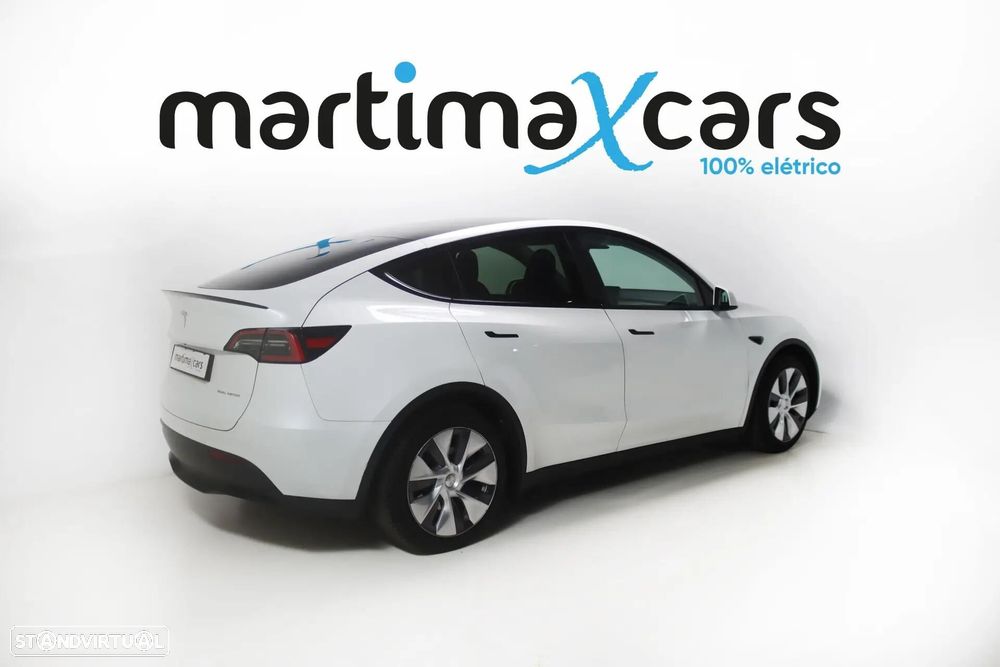 Tesla Model Y Long Range Dual Motor AWD - 5