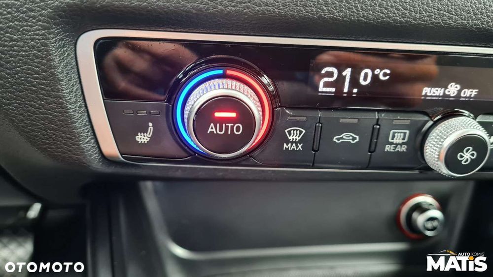 Audi A3 Sportback - 12