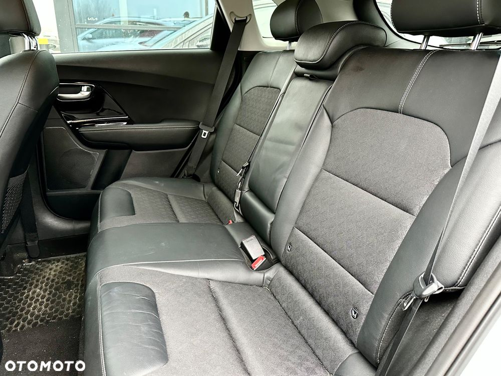 Kia Niro - 13