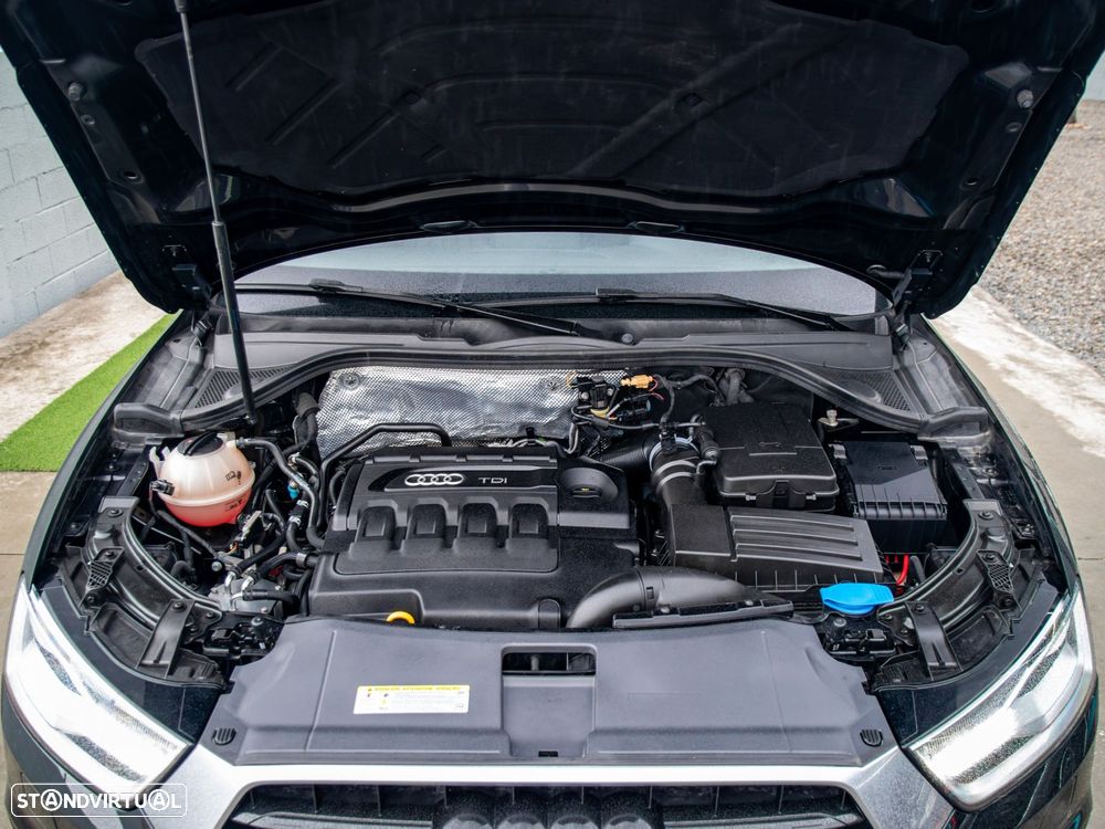 Audi Q3 2.0 TDI S-line - 46