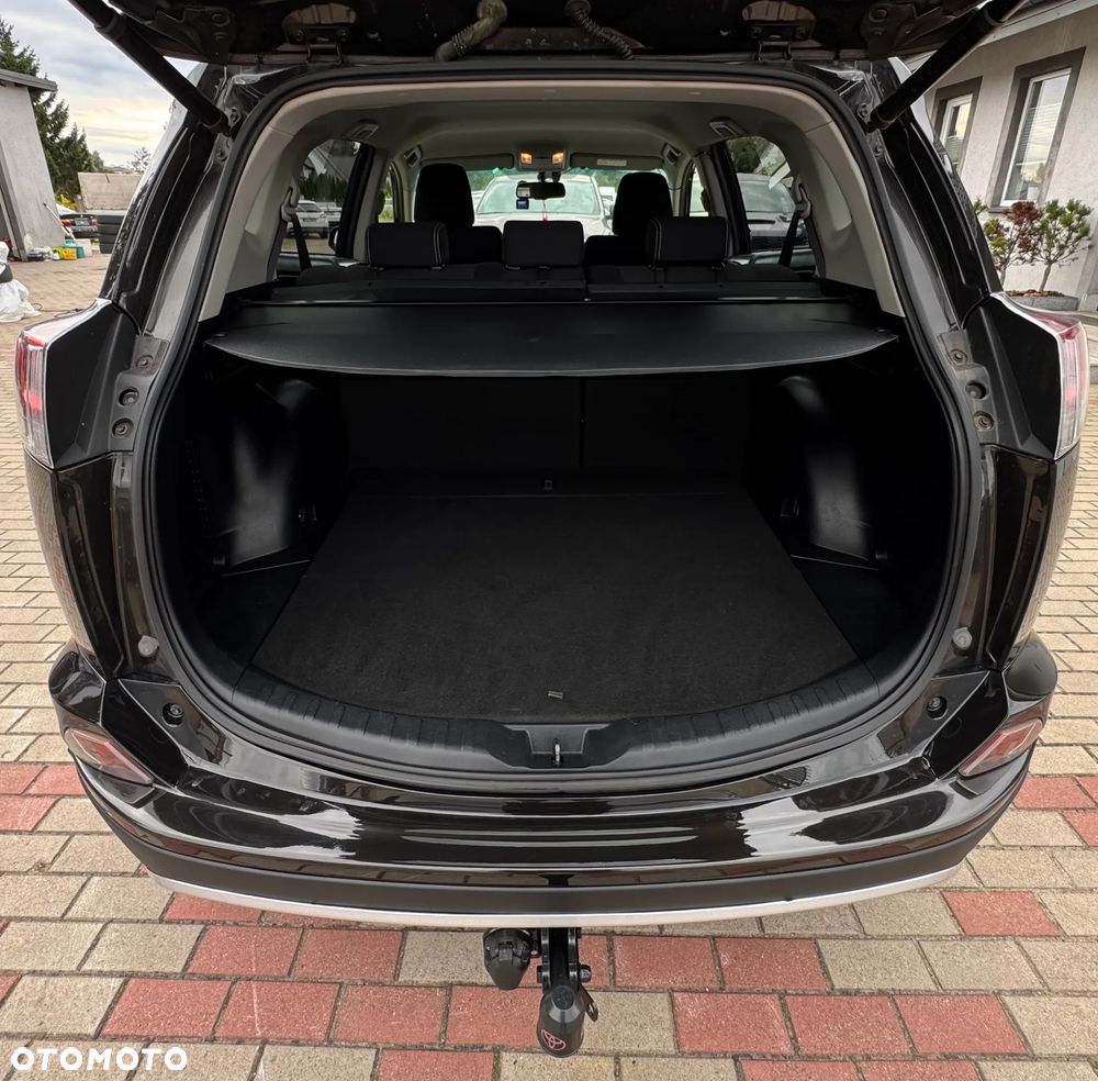 Toyota RAV4 - 23