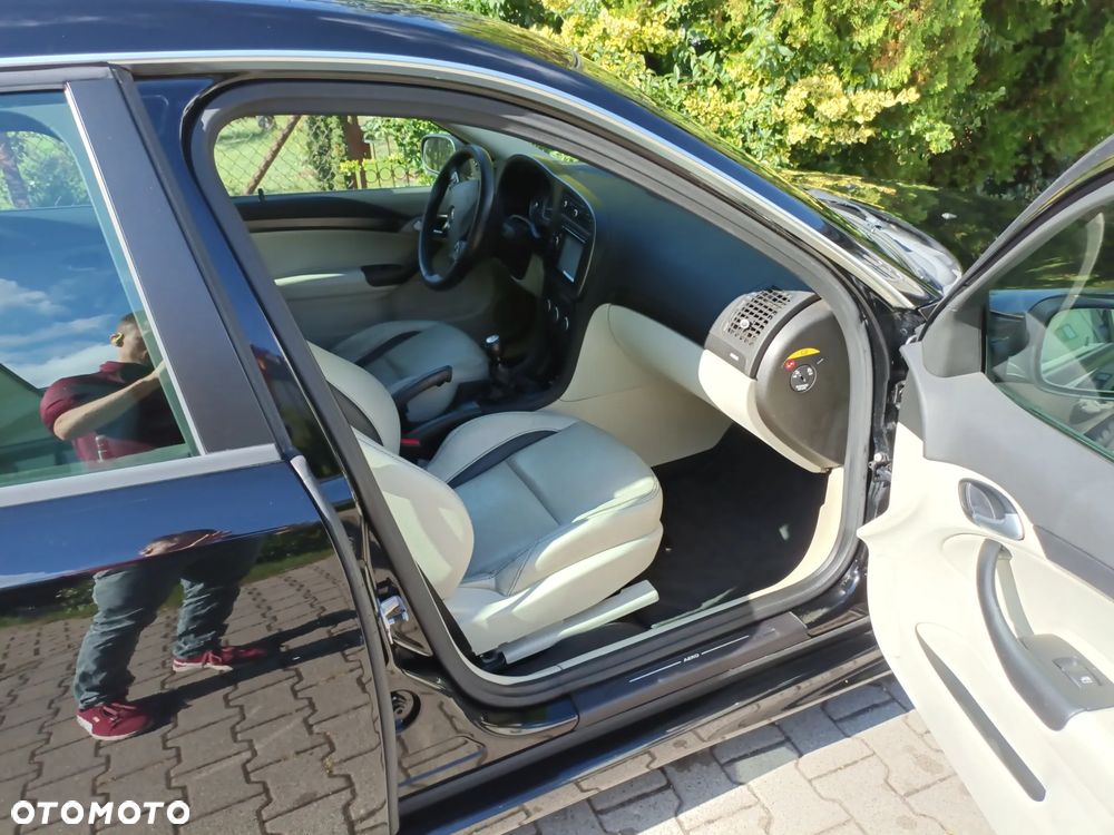 Saab 9-3 1.9 TTiD DPF Aero Griffin - 8