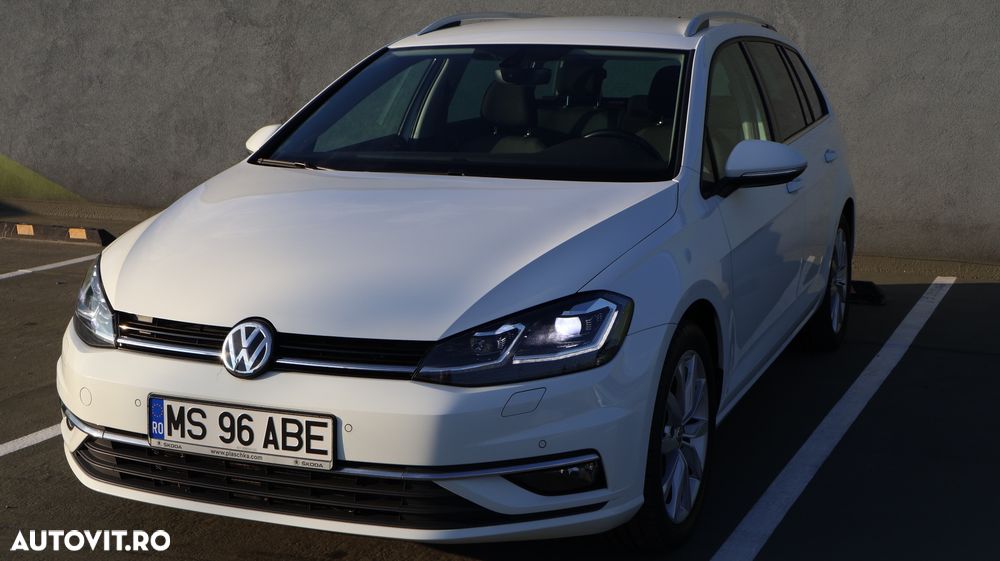 Volkswagen Golf - 5