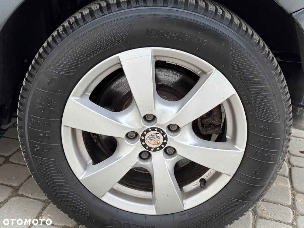 Ford S-Max - 11