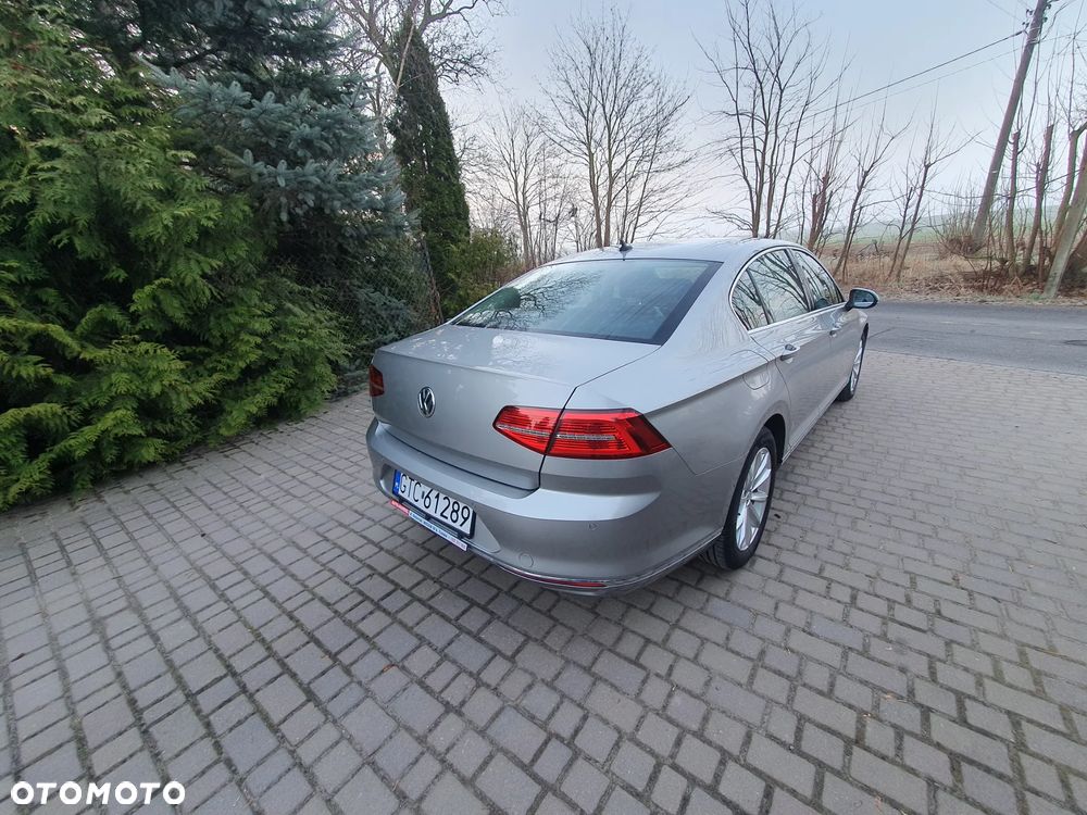 Volkswagen Passat 2.0 TDI SCR DSG Highline - 6