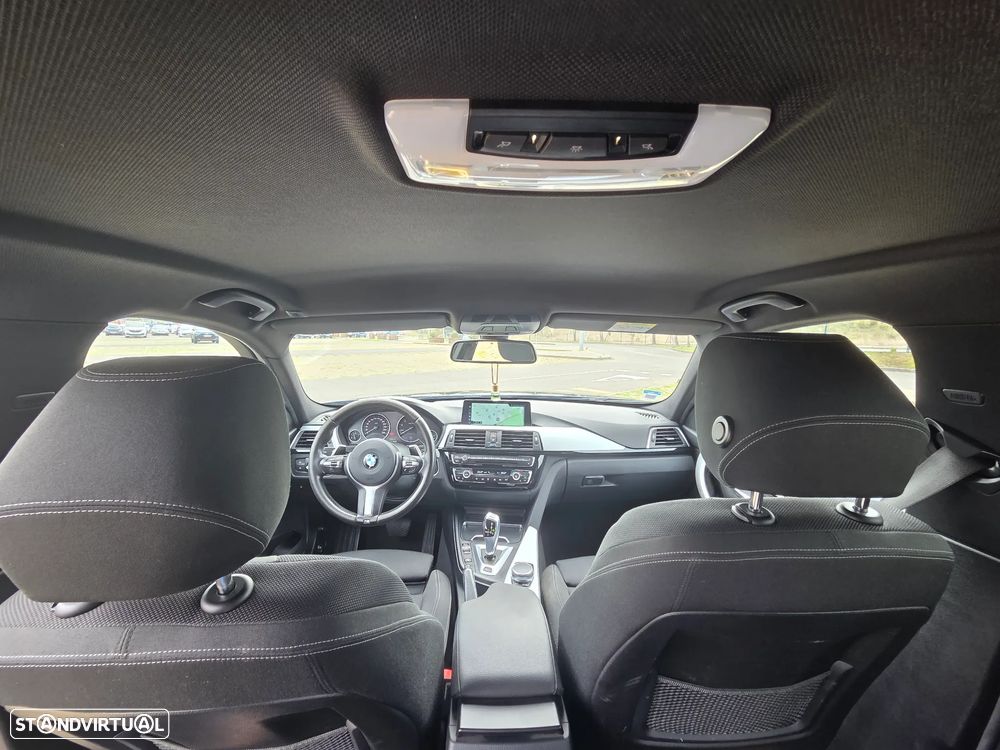 BMW 330 e iPerformance Advantage - 17