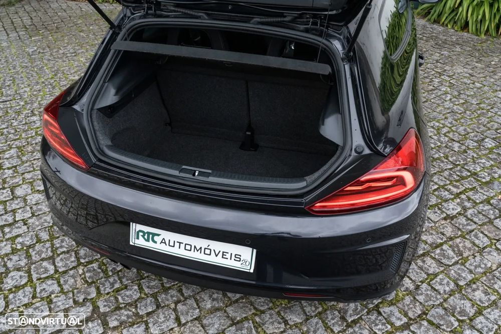VW Scirocco - 17