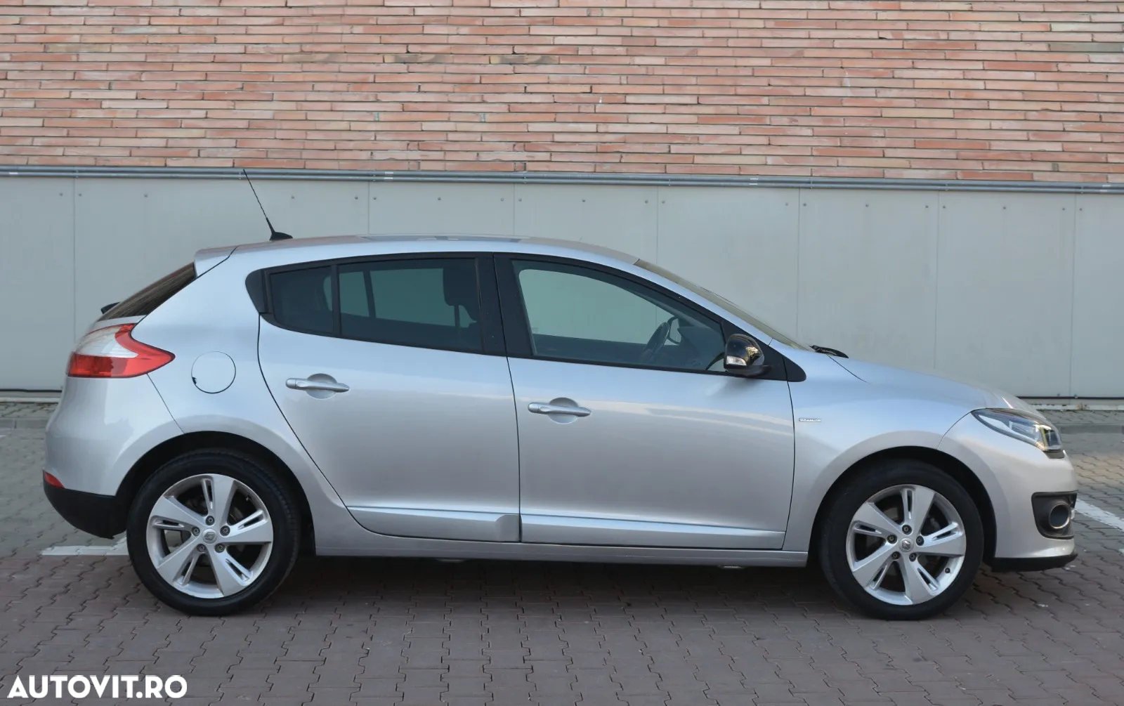 Renault Megane dCi 110 FAP LIMITED - 6