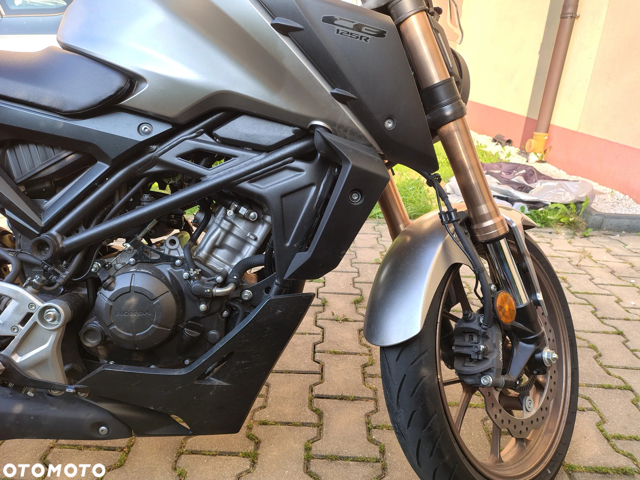 Honda CBF - 7