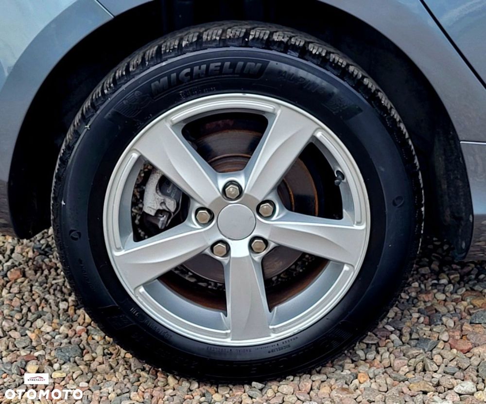 Volvo V40 - 28
