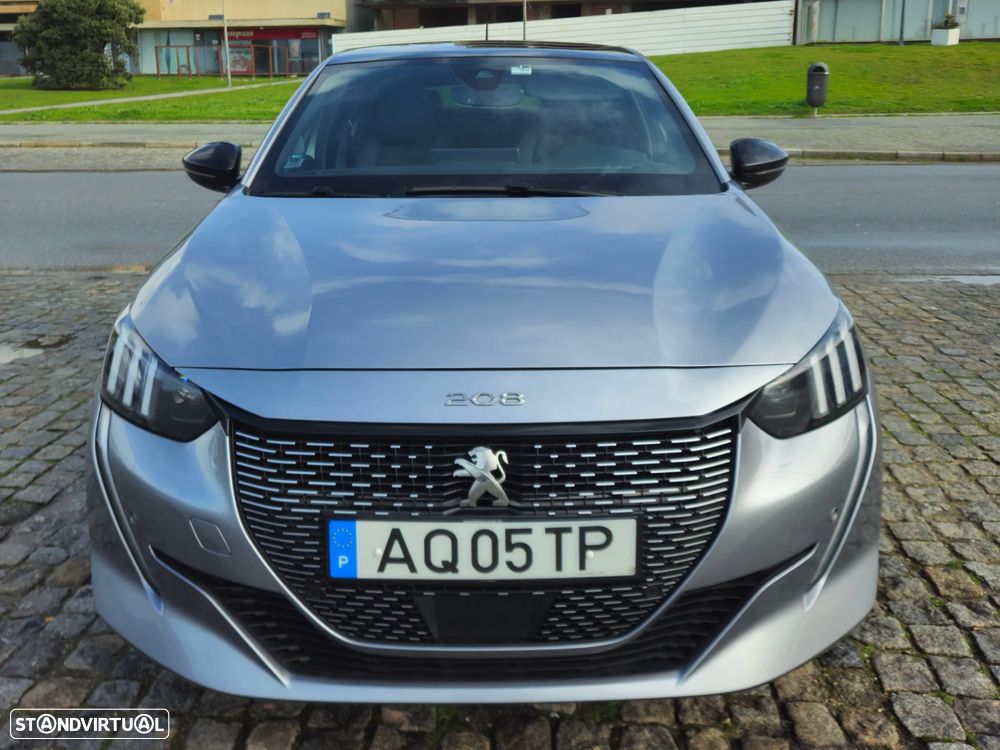 Peugeot e-208 50 kWh GT - 2
