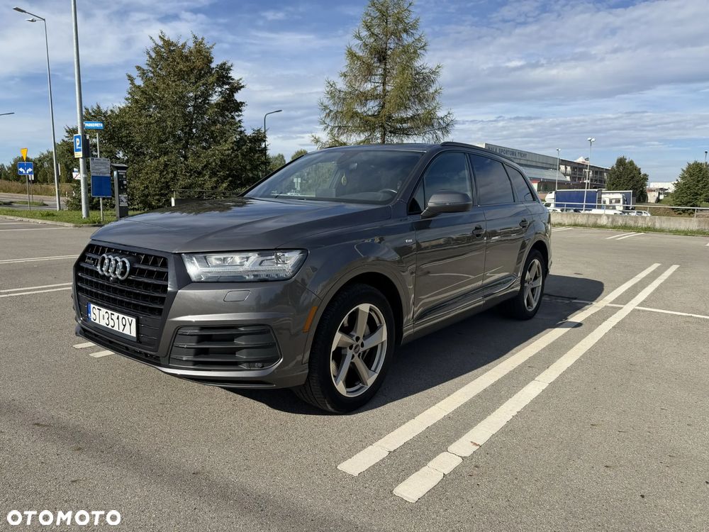 Audi Q7 - 8