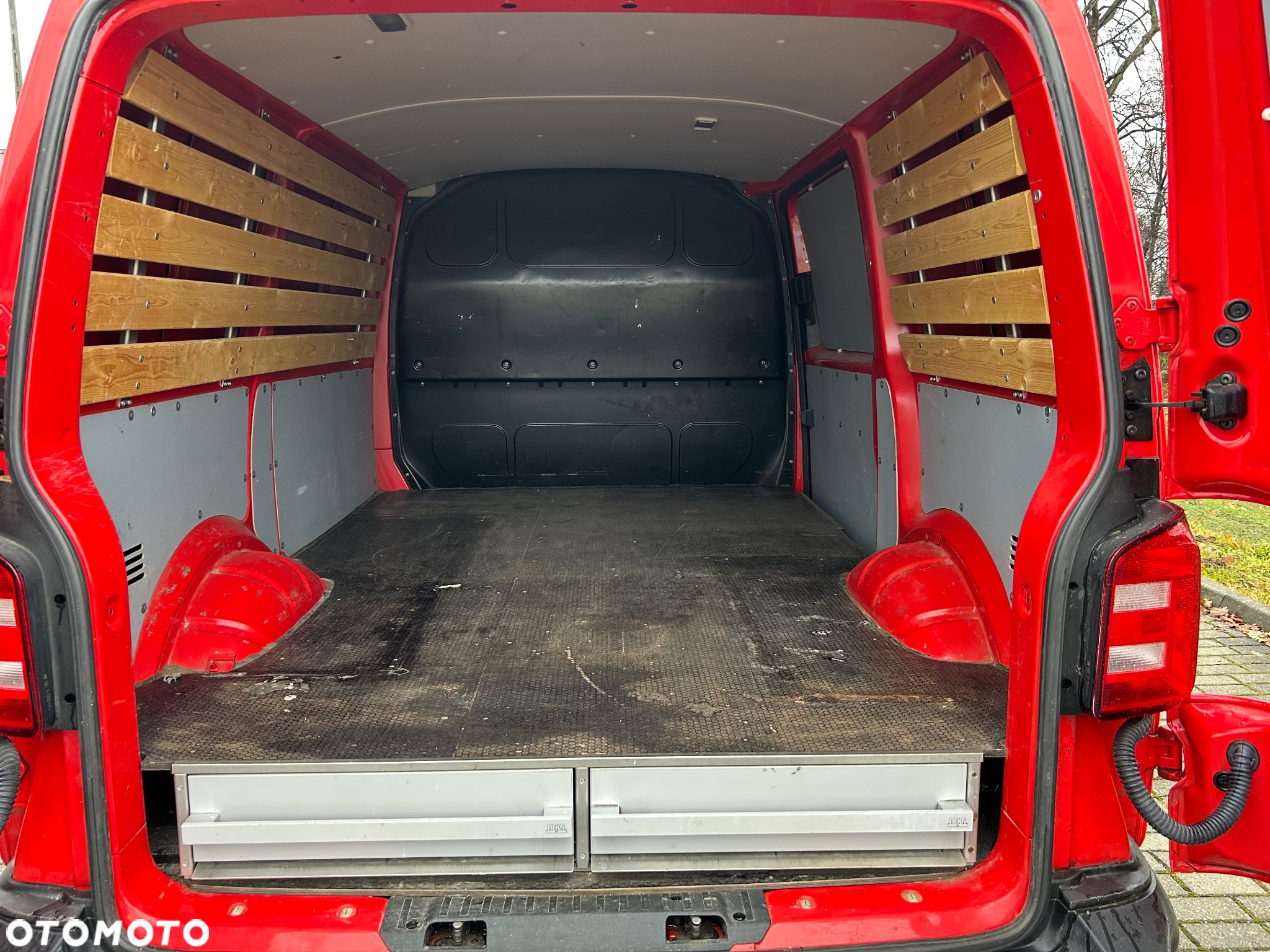 Volkswagen Transporter - 13