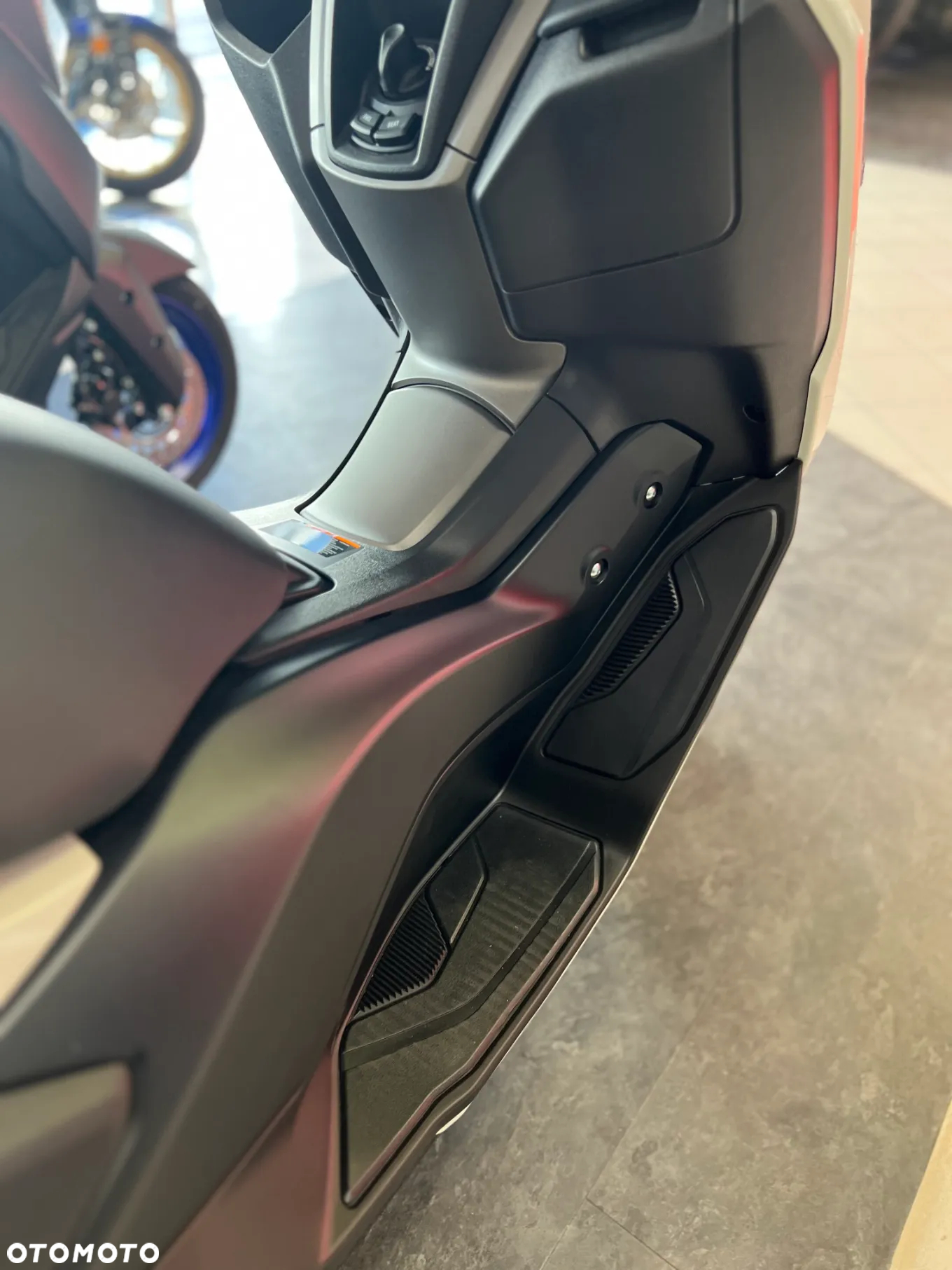 Yamaha NMAX - 24