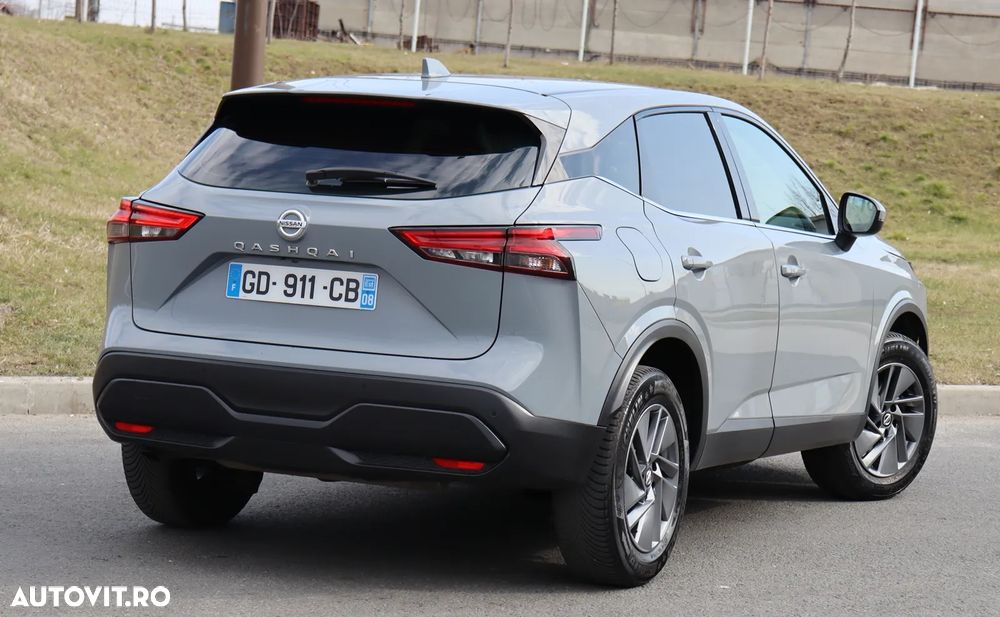 Nissan Qashqai - 11