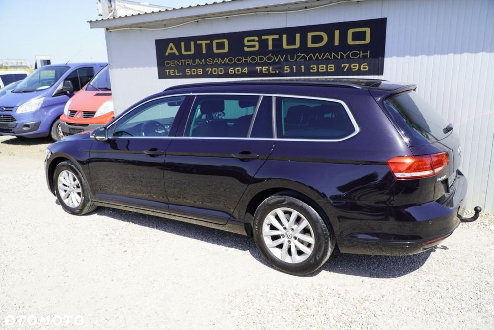 Volkswagen Passat - 3