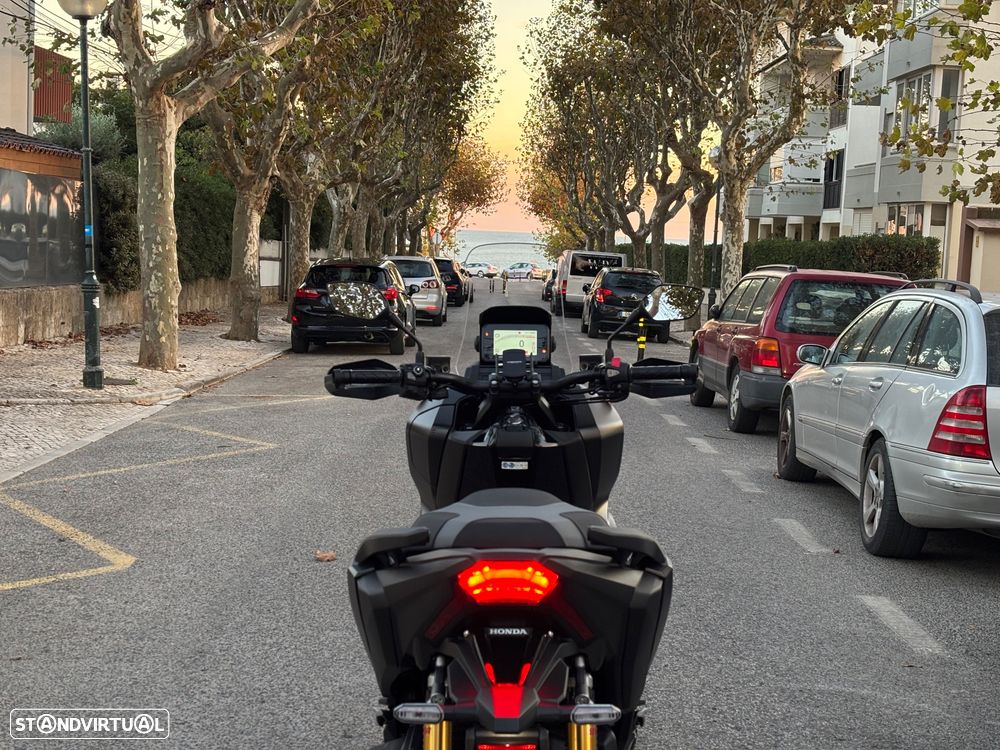 Honda ADV - 7