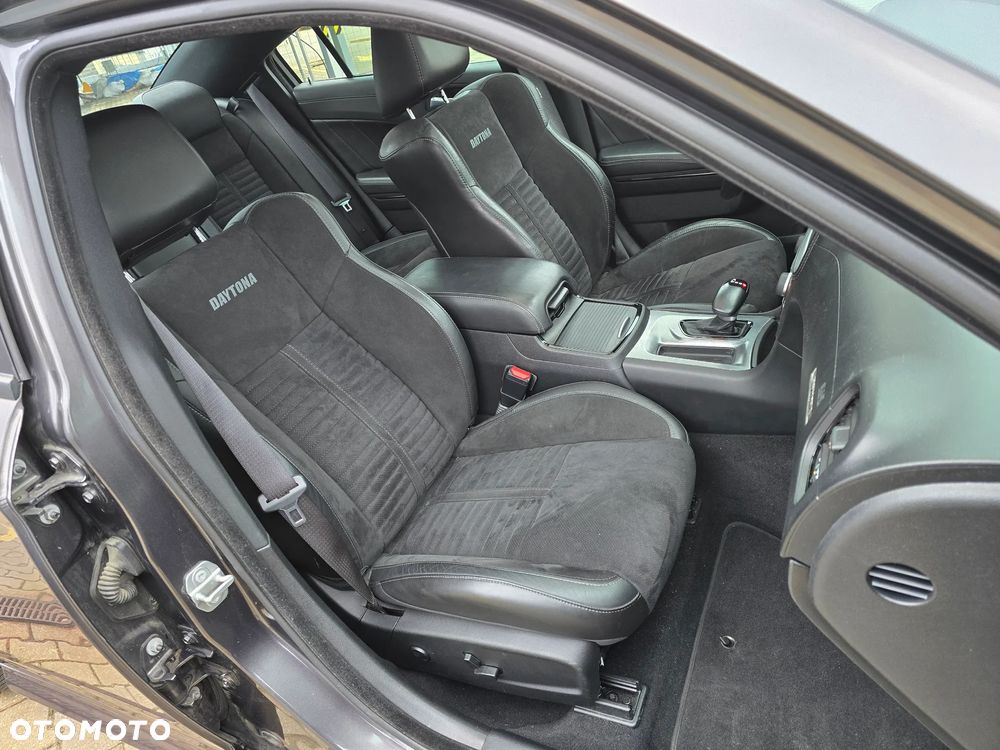 Dodge Charger 5.7 R/T Daytona - 20