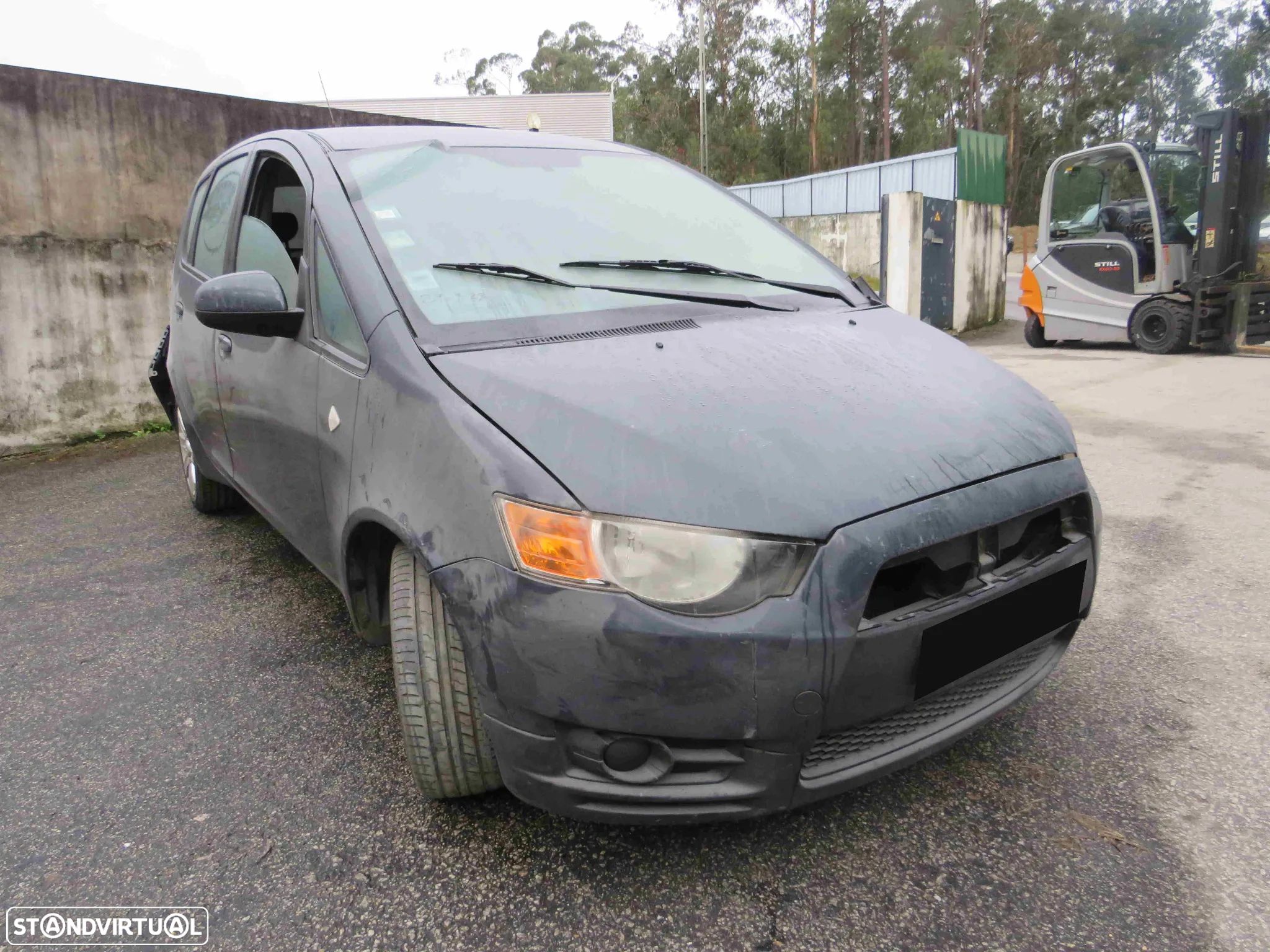 Mitsubishi Colt VI 1.1 (75Cv) de 2010 - Peças Usadas (8737) - 1