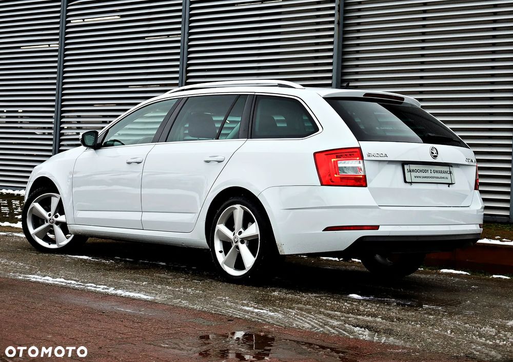 Skoda Octavia 2.0 TDI Style DSG - 9