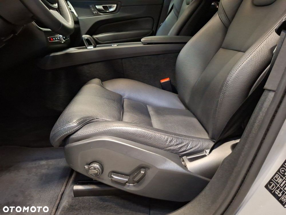 Volvo XC 60 - 14