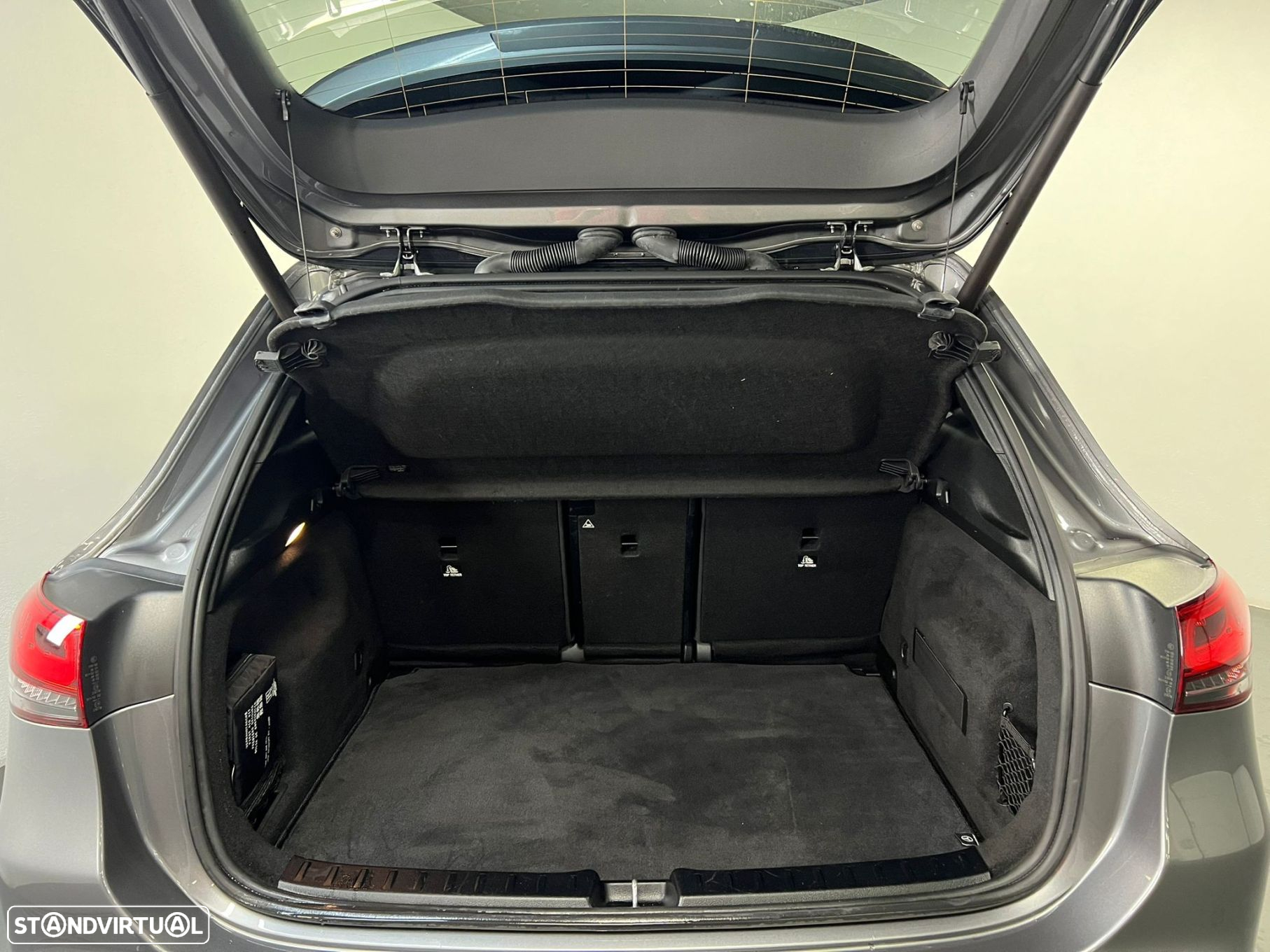 Mercedes-Benz GLA 250 e Progressive - 26