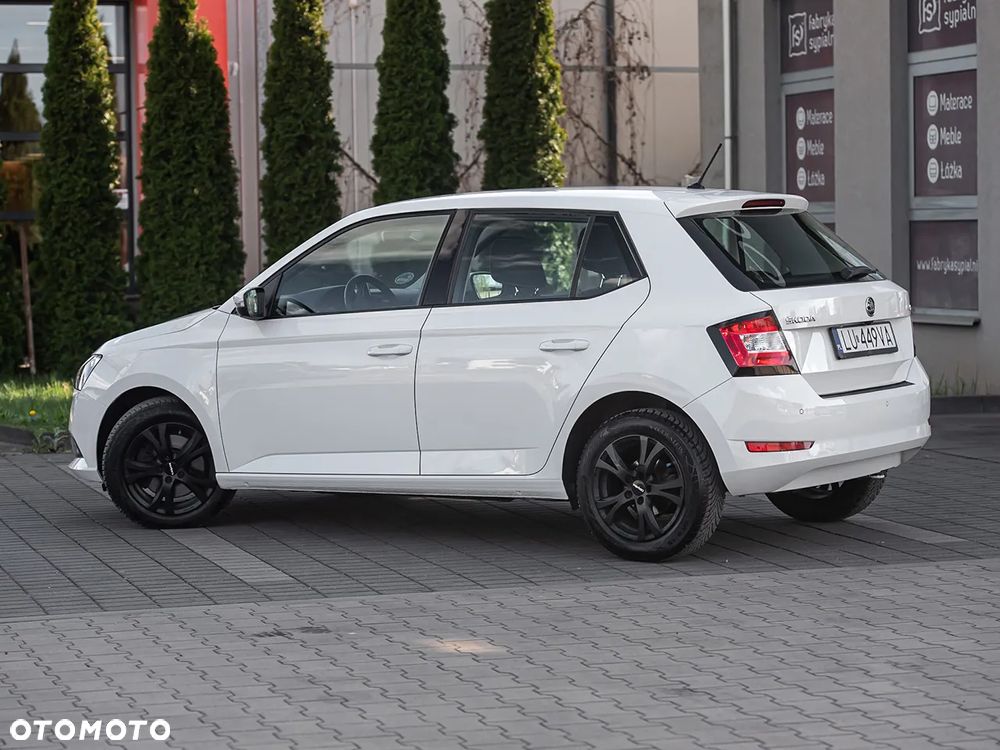 Skoda Fabia 1.0 TSI DSG Ambition - 4