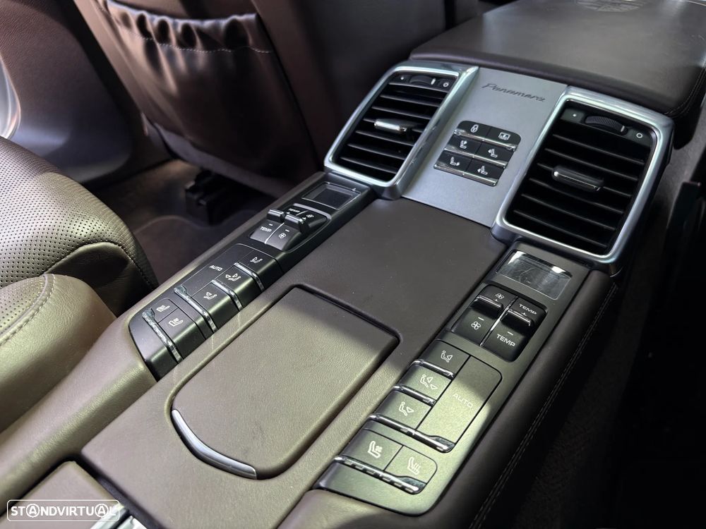 Porsche Panamera S Hybrid - 13