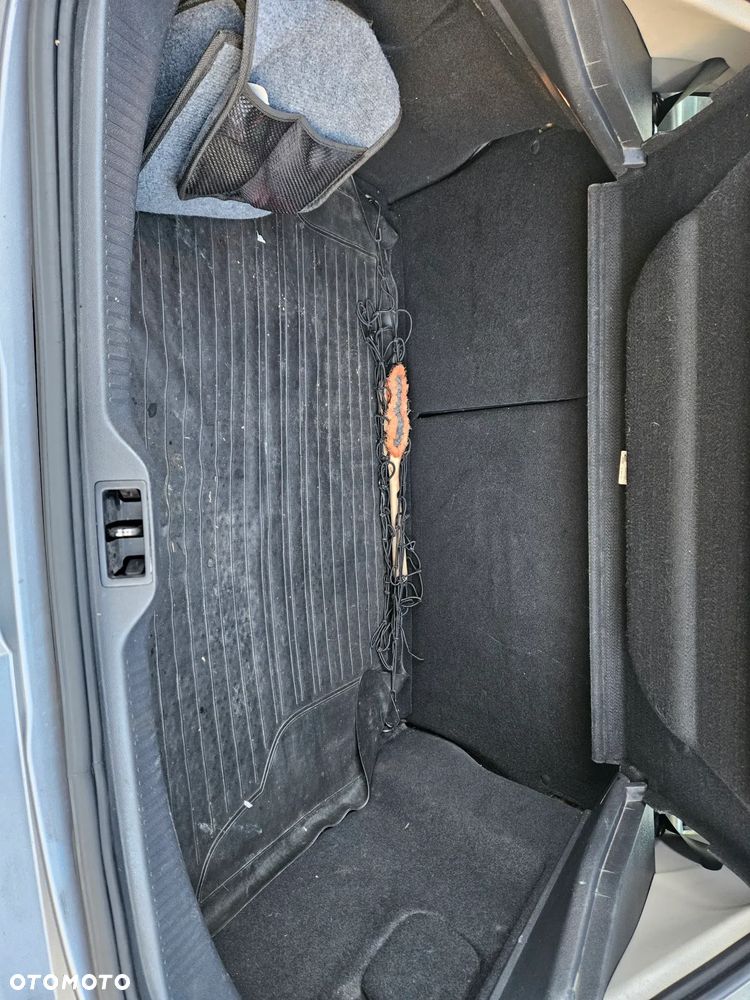 Renault Megane - 12