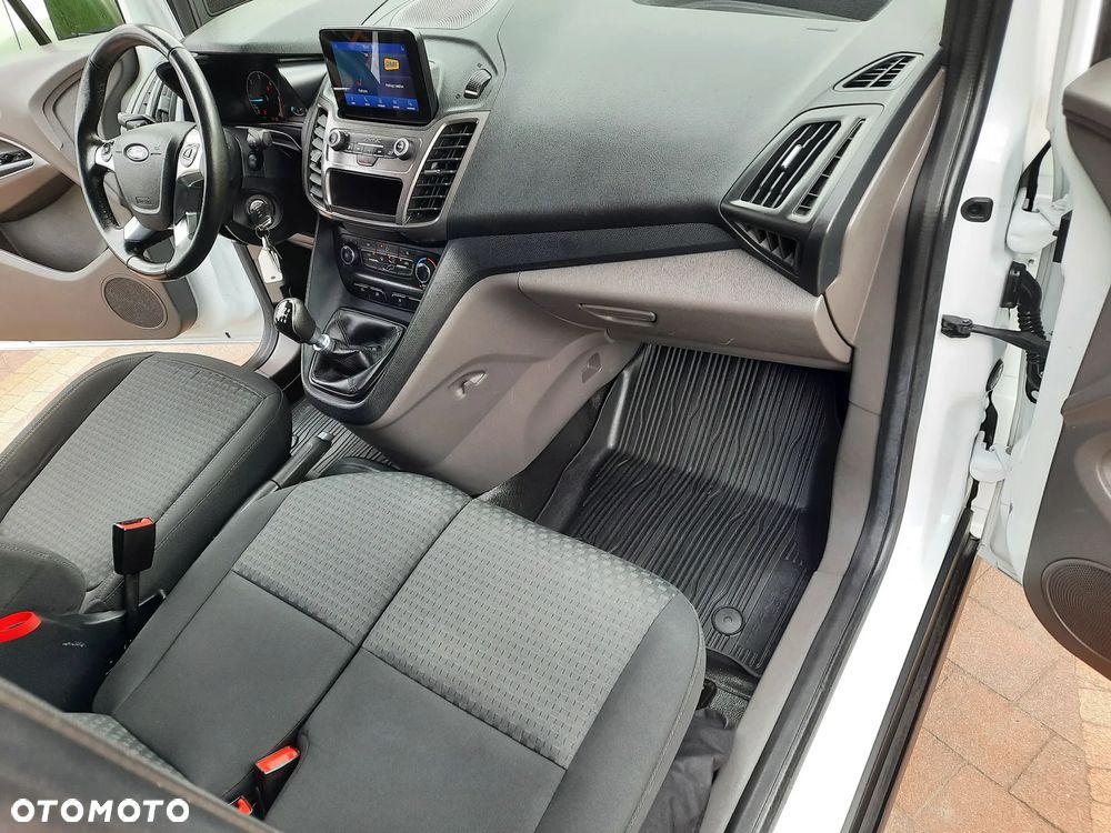 Ford Transit Connect  L2 Długi 3 osobowy - 6