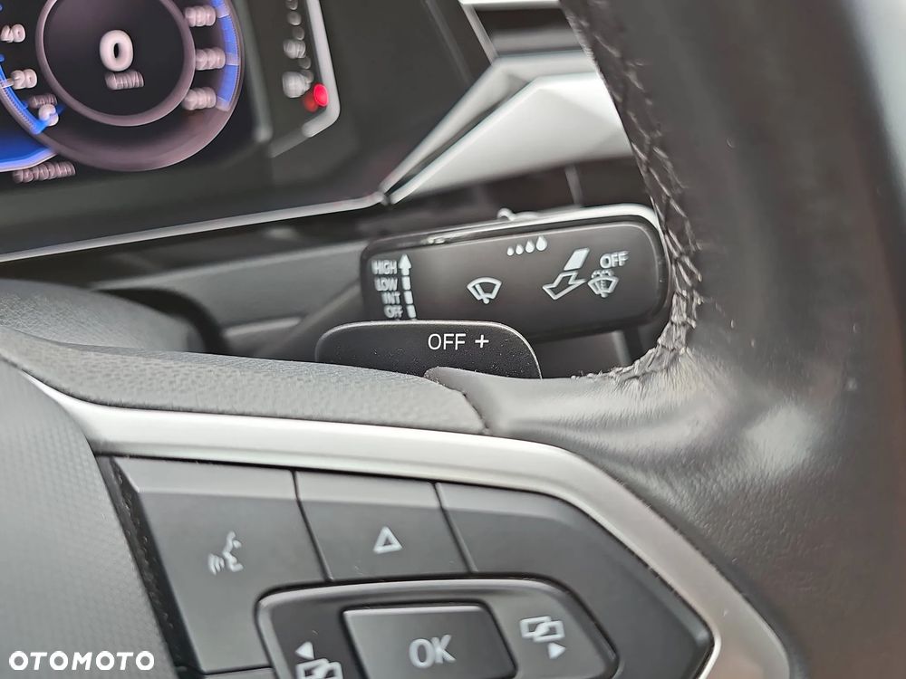 Volkswagen Arteon 2.0 TSI Essence DSG - 24