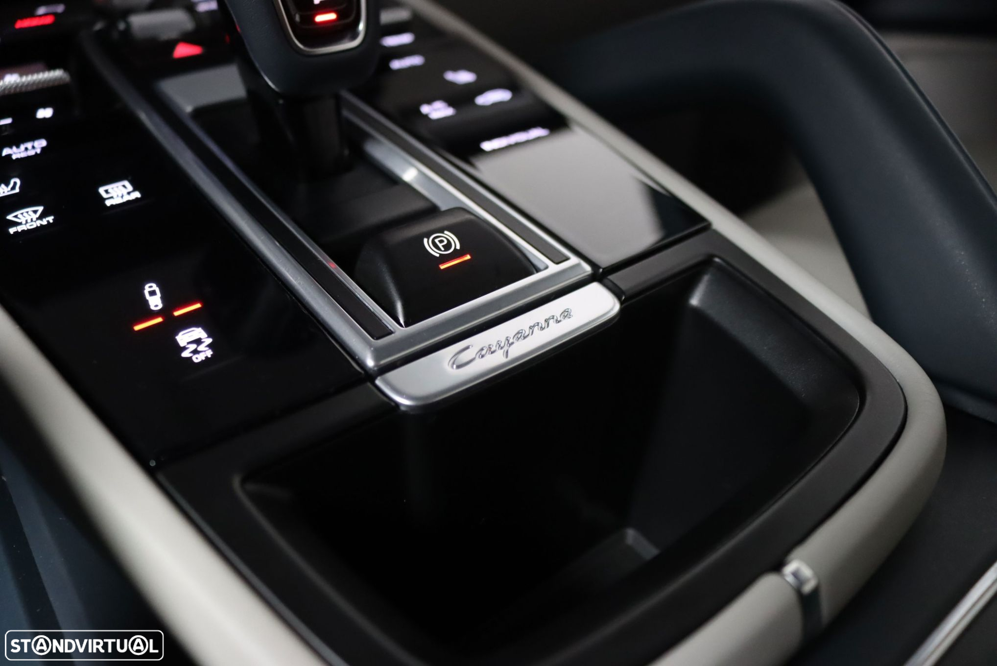 Porsche Cayenne Coupé E-Hybrid Platinum Edition - 30