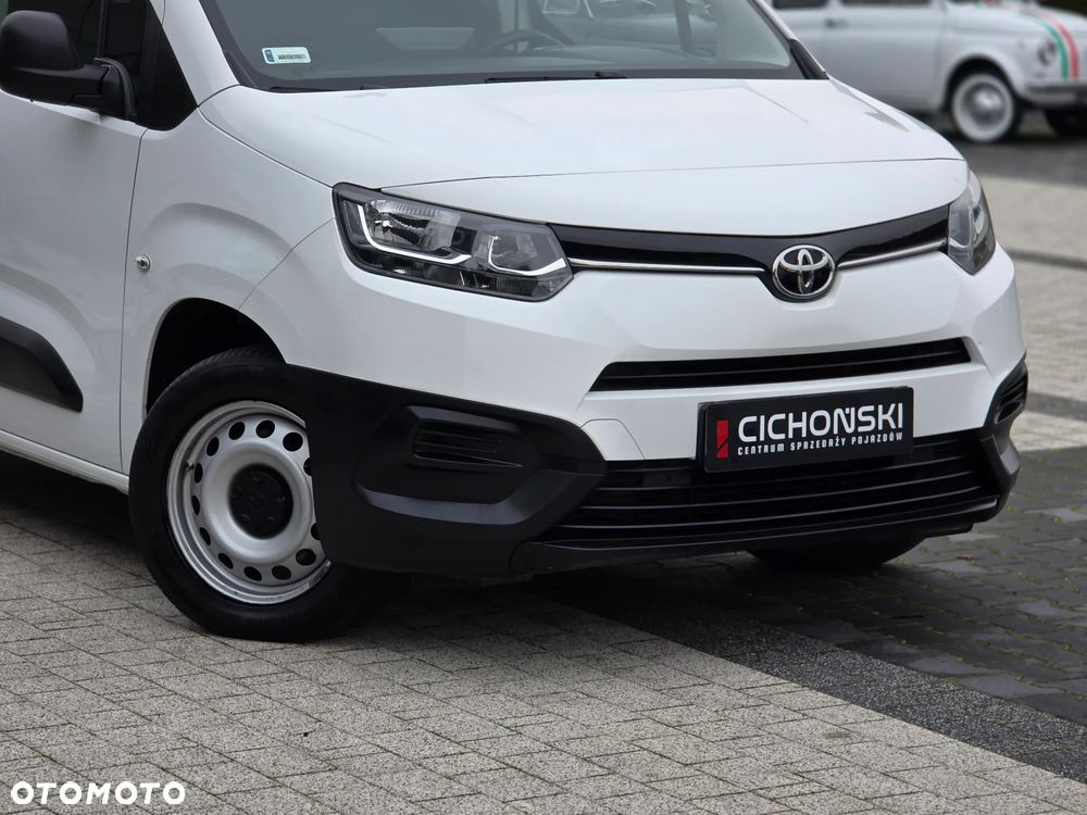 Toyota Proace City 2.0t 1.5 D-4d 100KM  3 OSOBOWA Furgon Blaszak BEZWYPADKOWA z Polskiego Salonu I Pierwszy i Jedyny Właściciel I Pełna Faktura Vat 23% - 13
