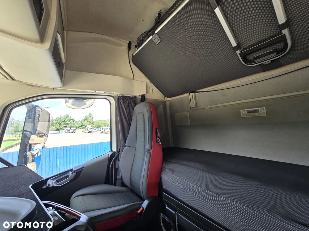 Volvo FH 540 6x4 - 7