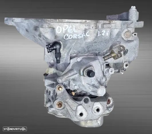 Caixa de Velocidades Manual Opel Corsa C 1.2i – Ref: R90400209