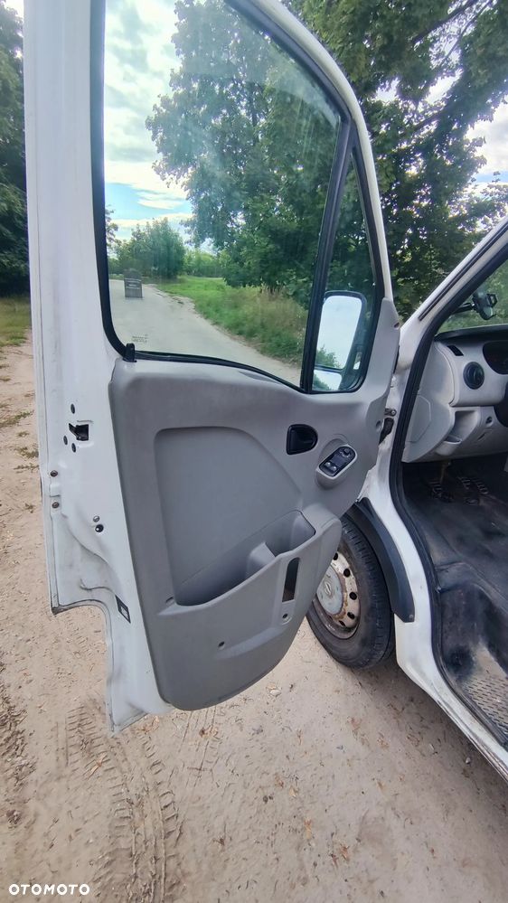Nissan interstar - 9