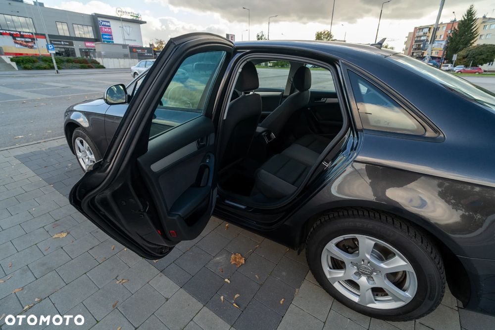 Audi A4 Limousine 2.0 TDI DPF Ambition - 16