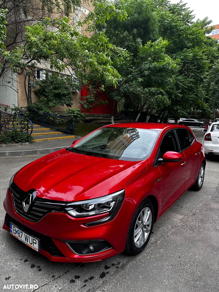 Renault Megane 1.5 dCI Intens - 1