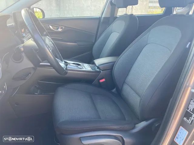 Hyundai Kauai EV 39 kWh Executive - 27