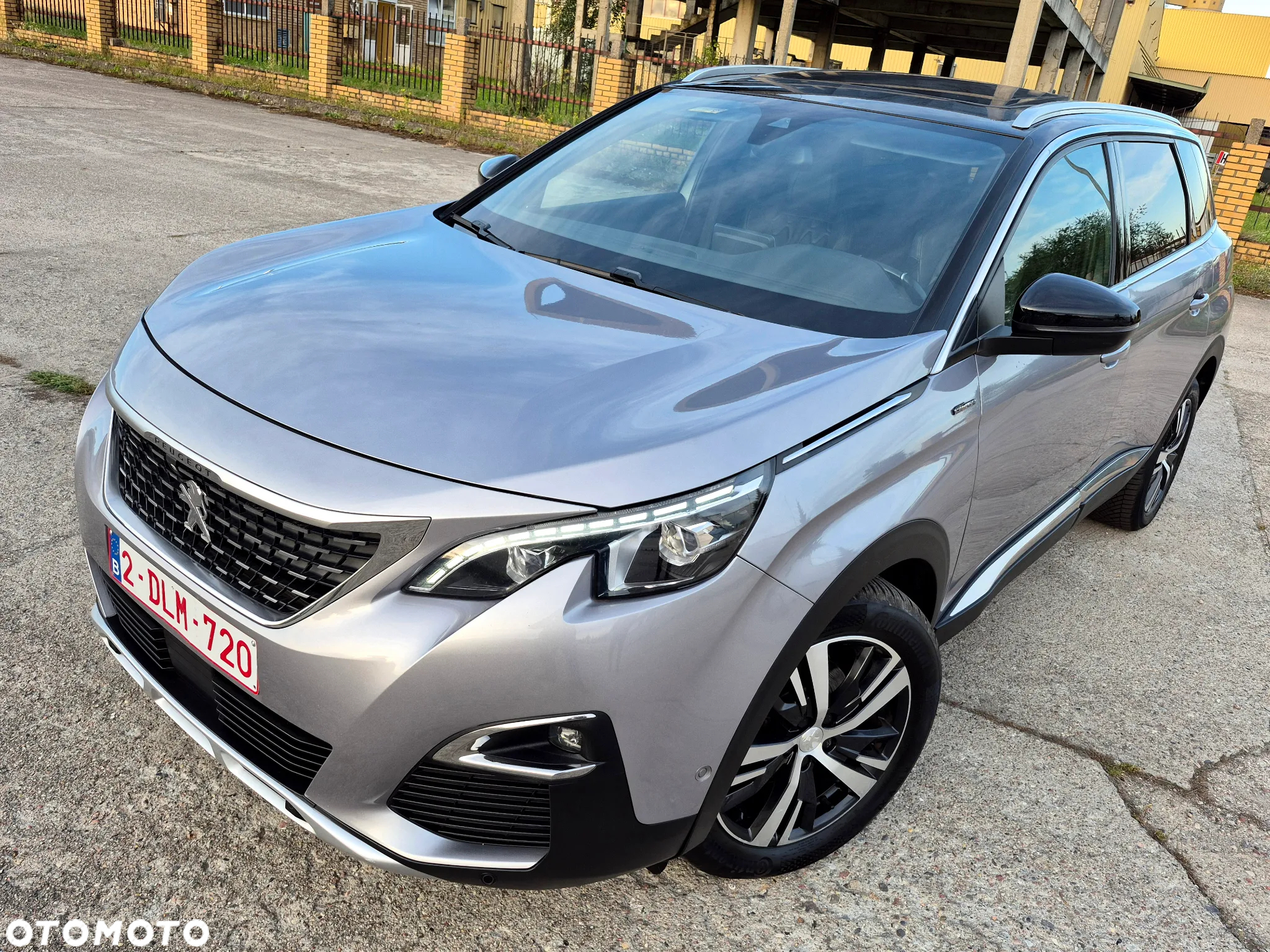 Peugeot 5008 - 30