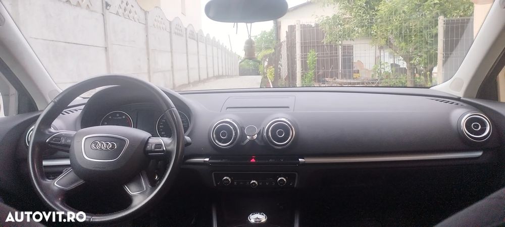 Audi A3 Sportback 1.4 TFSI S line Sportpaket - 6